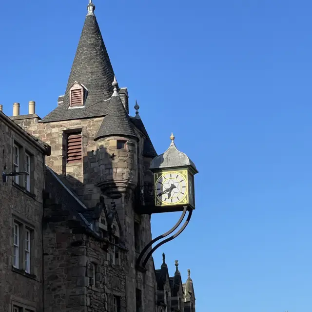 Royal Mile in the city of Edinburgh