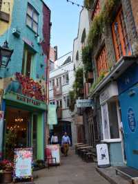 The colorful Neal's Yard 🇬🇧