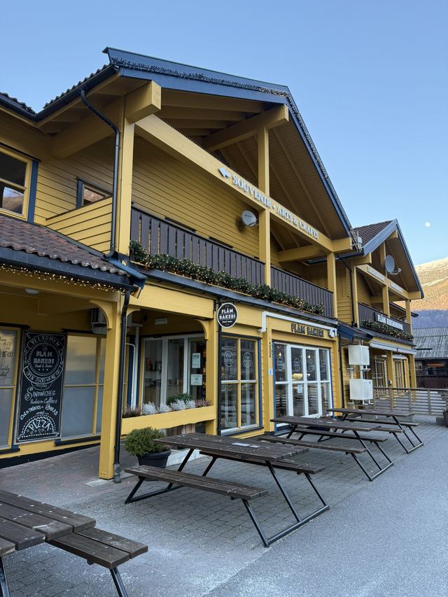 A Lovely Bakery in the Fjords🥐