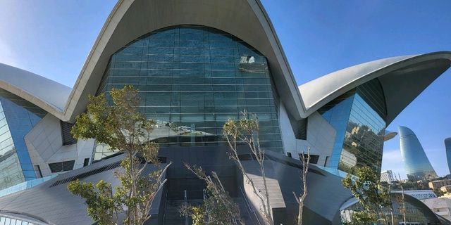 Explore Deniz Mall & Baku Eye – A Perfect Duo! 🇦🇿✨