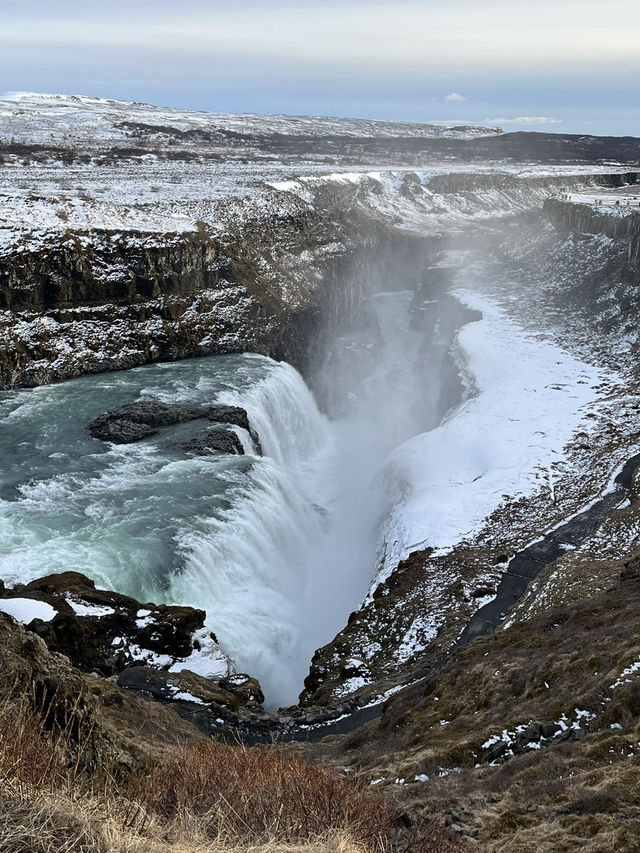 ❄️ Iceland Adventure: Waterfalls, Black Sand Beaches & Northern Lights Magic 🇮🇸✨