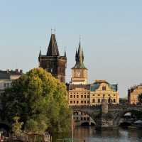 🇨🇿 Prague Travel Guide: The City of a Hundred Spires