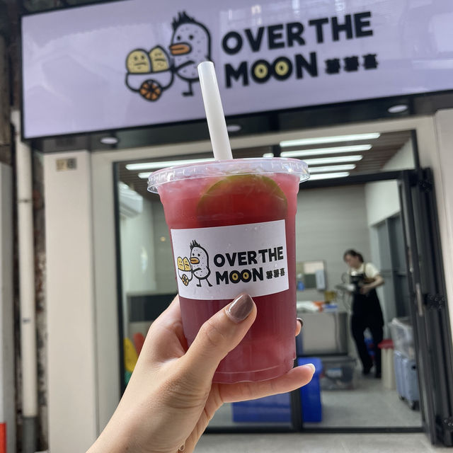Macau🇲🇴Over the Moon: Macau's Dreamy Bubble Tea Haven! ✨🧋