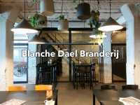 คาเฟ่และ Coffee Roaster ชื่อดังของเมือง Maastricht