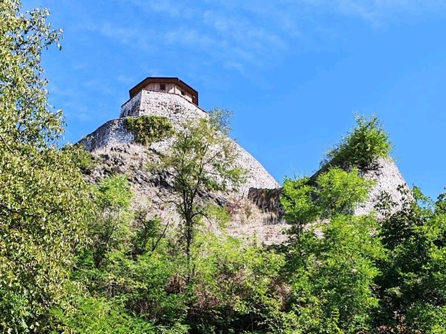 Doboj, Bosnia's hidden gem! 🏰 Doboj, Bosnia's hidden gem! 🏰