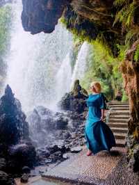 Город построенный на водопаде