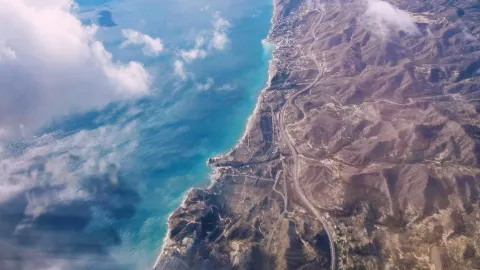 莫哈卡爾的魅力:陽光、歷史與海岸風情🇪🇸 — traveler post in 莫哈卡爾
