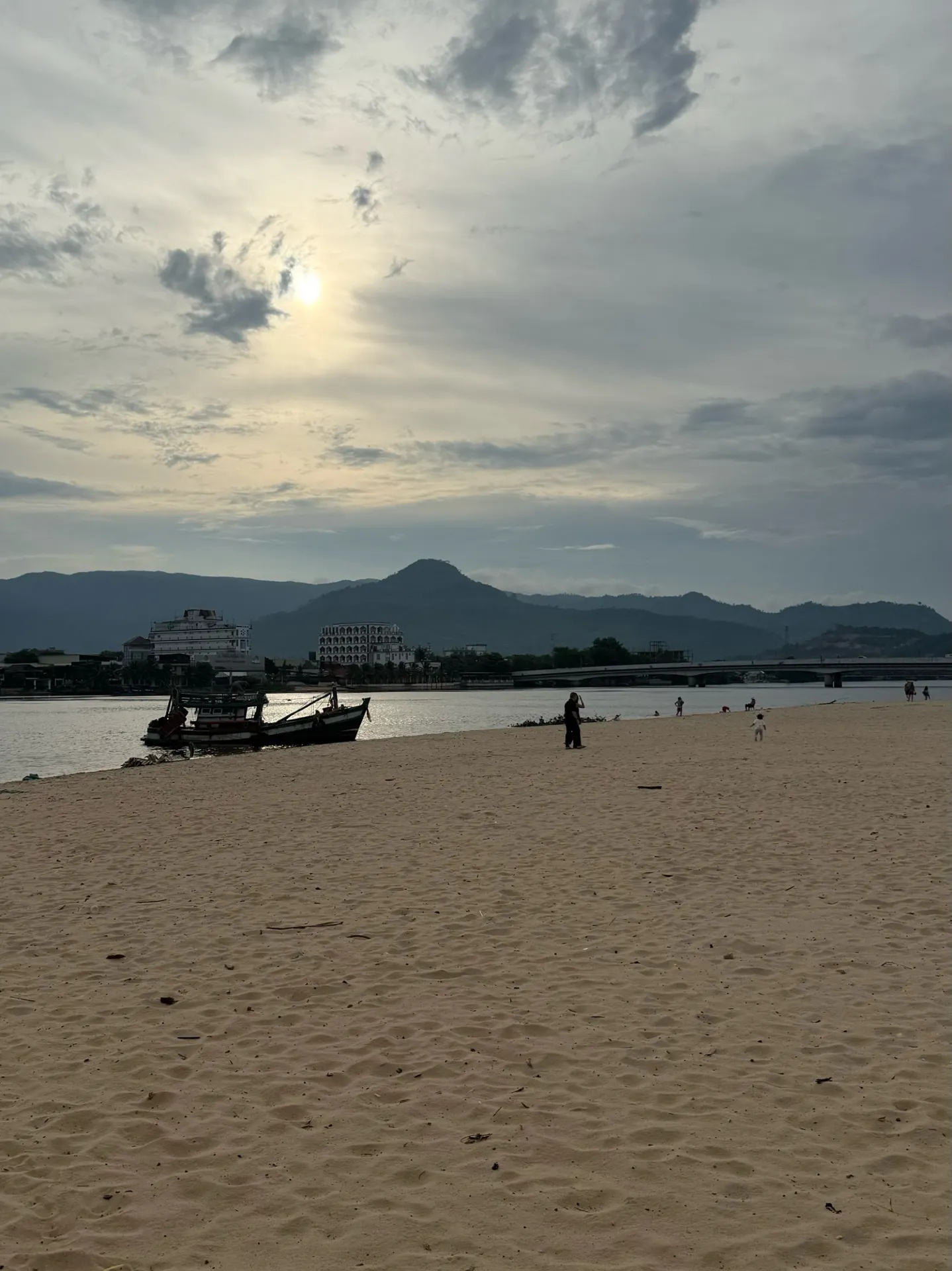 Kampot: Kota kecil yang bikin hidup terasa lebih santai.