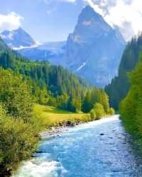 Tranquil Waters: Discovering the Serene Countryside Rivers of Switzerland 🏞️