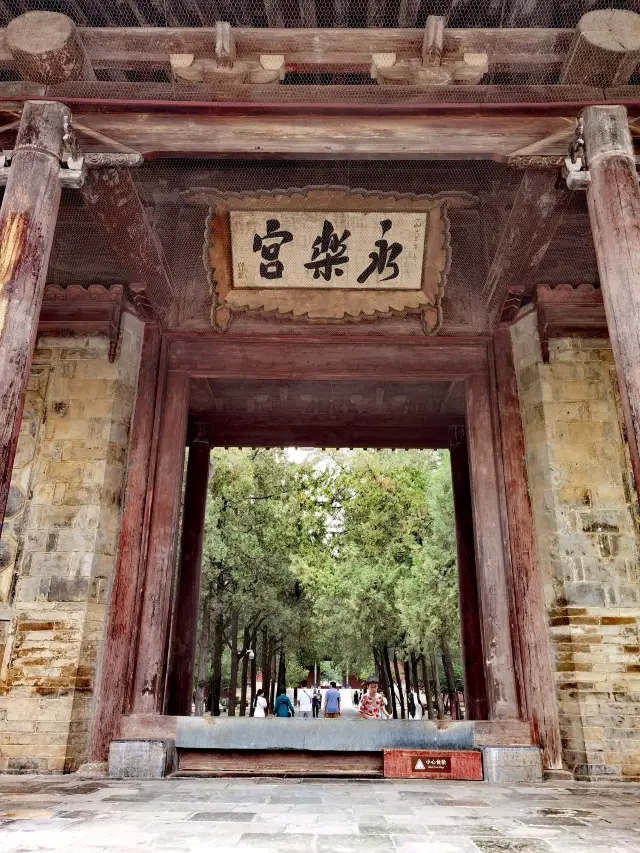 The stunning Yongle Palace in Ruicheng