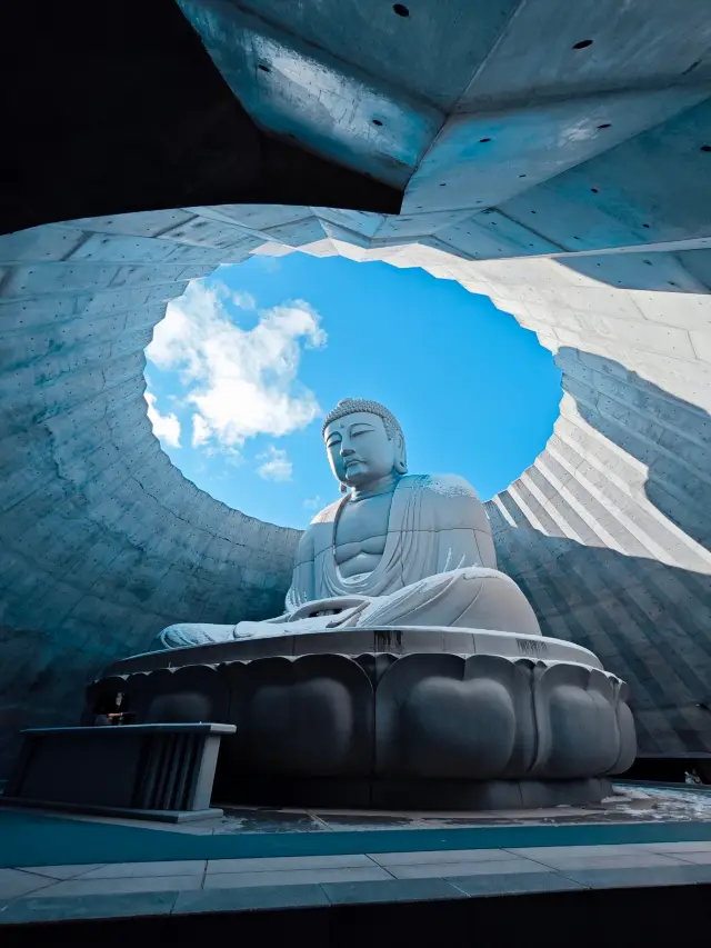 北海道小眾景點，安藤忠雄充滿神秘氣息的佛頭