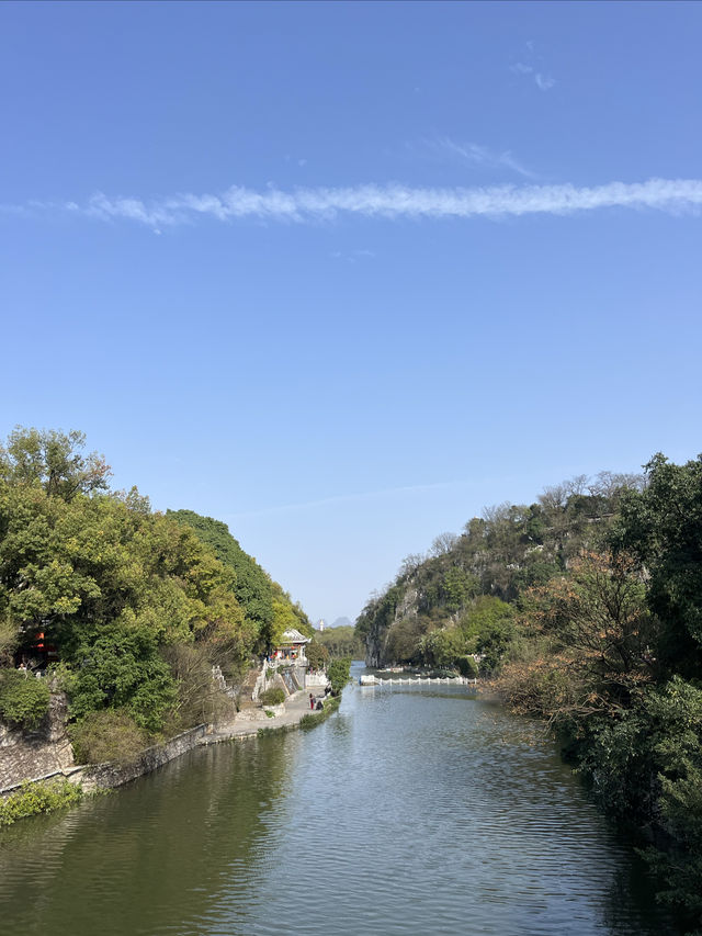 桂林水月逸象山院子