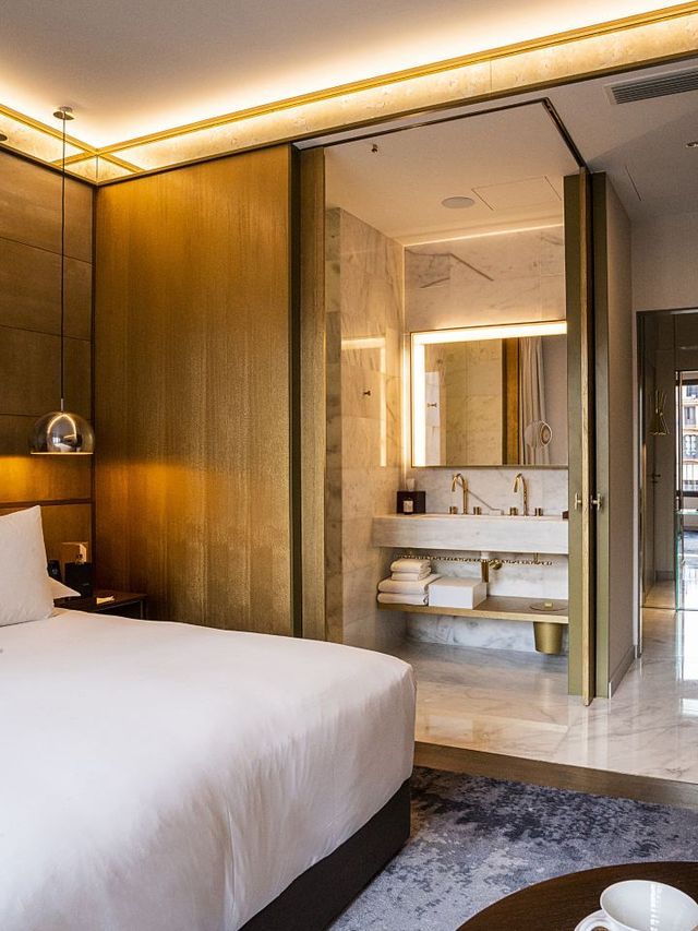 🌟 Barcelona's Top Hotel Gems: Luxury, Views & Location! 🌟