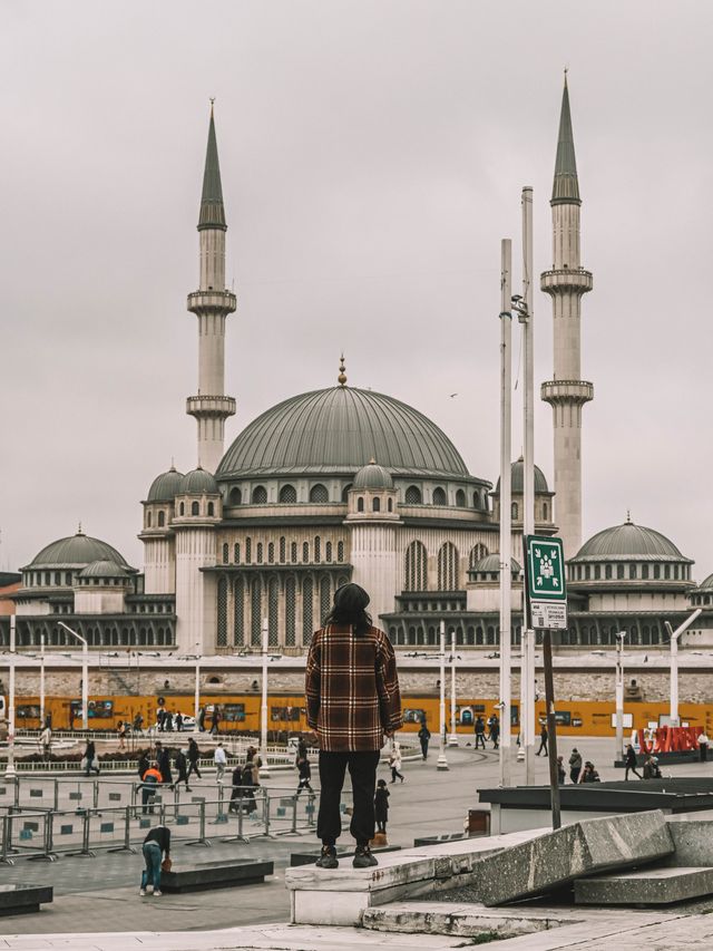 伊斯坦堡citywalk｜塔克西姆廣場