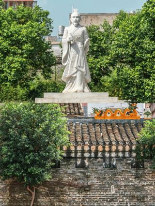 Guangdong hides an ancient town that was established as a county during the Qin Dynasty over a thousand years ago