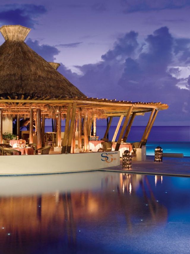 🌴🏖️ Cancun's Dreamy Escape: Riviera Resort & Spa 🌺