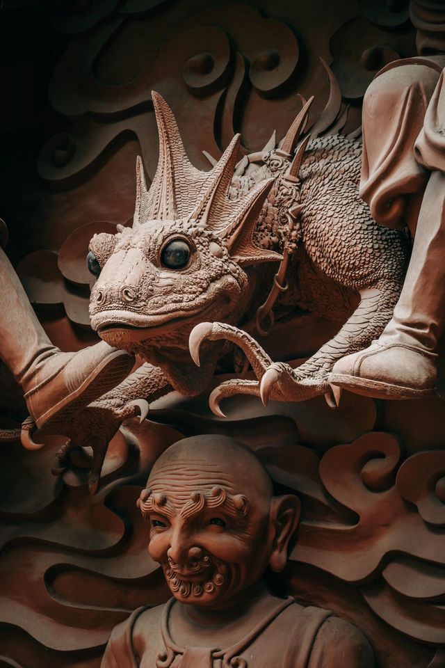 一次看到就會永生難忘!建議逛完這座千年古剎後才離開。
