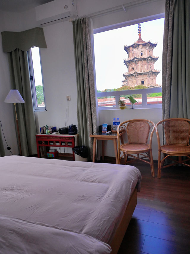 想感受泉州煙火氣？住在西街巷子裡的2208客棧就對了！