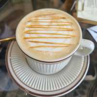 Gorgeous cafe