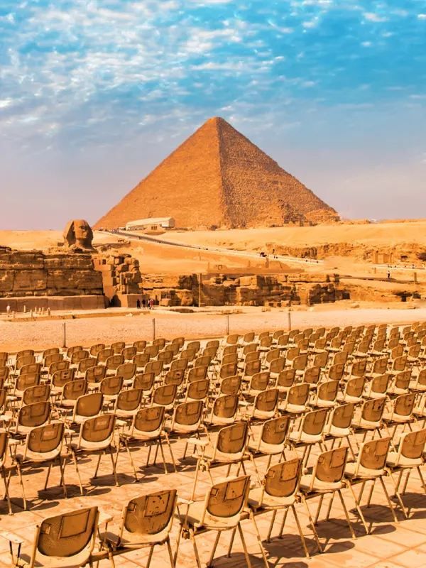 Discover the Great Pyramids of Giza in Egypt