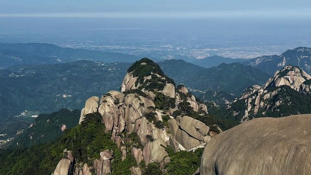 探秘天柱山：解鎖李白詩中的仙俠奇境