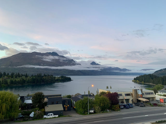 國敦酒店|完美湖景,美味早餐 國敦酒店|完美湖景,美味早餐