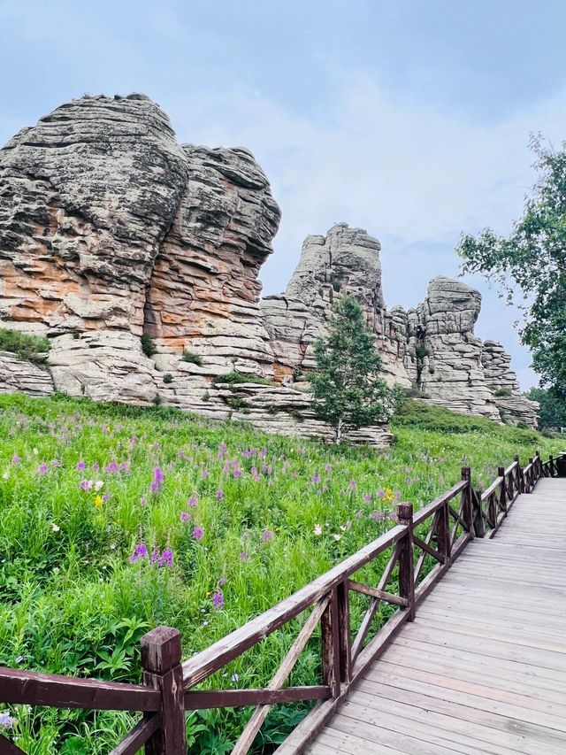 阿斯哈圖石林詳細旅遊攻略