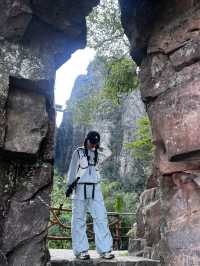 逢星期一登山| 廣西版「小張家界」貴港北帝山～