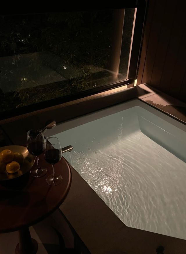 「逃離陰雨！嚟呢度將陽光同氧氣打包帶走～」