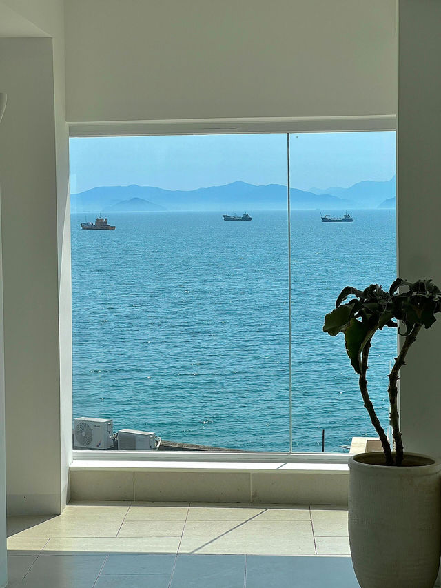 救命！深圳竟然藏著這麼絕美的懸崖日落海景酒店🌅