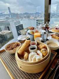 靜謐之巔的味覺探險：奕居早午自助餐