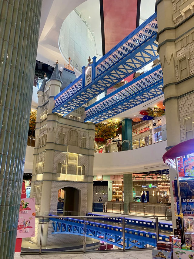 環遊購物城：Terminal21的城市之旅