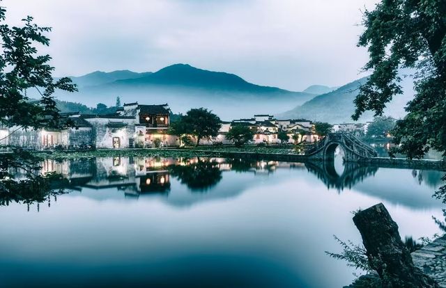三日遊覽黃山美景，沉醉於徽州古村的風情