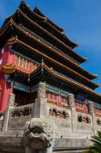 承德城隍廟 | 穿越三百年的皇家秘辛，這座藏在胡同裡的「小故宮」美到窒息！   姐妹們！今天帶你