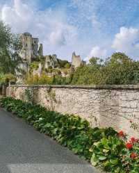 盧瓦爾河谷 — 法蘭西花園的皇家傳奇! ⸻ 景點介紹 盧瓦爾河谷坐落在法國中部,是