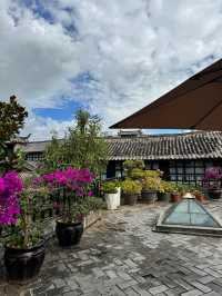麗江束河古鎮︱絕美有味道的庭院