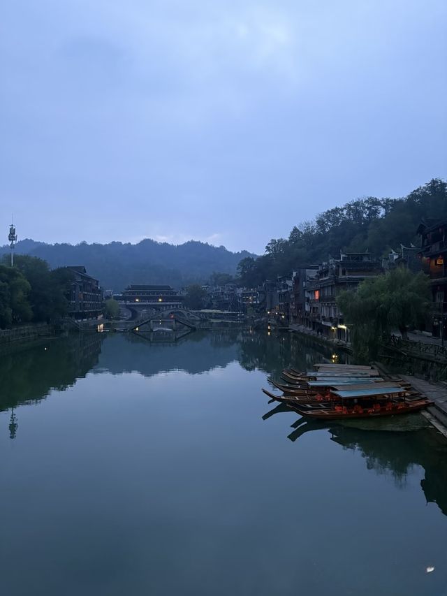 湘西鳳凰古城：把日子過成詩