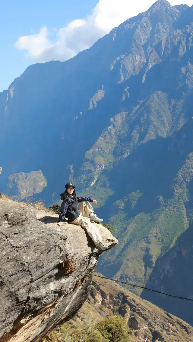 【麗江1日徒步|虎跳峽高路把我美到失語! 【麗江1日徒步|虎跳峽高路把我美到失語!