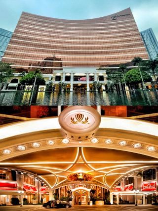 The Wynn Palace Macau is a traditional European-style magnificent mirrored magical palace