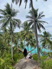 Hiking at John Suwan viewpoint 