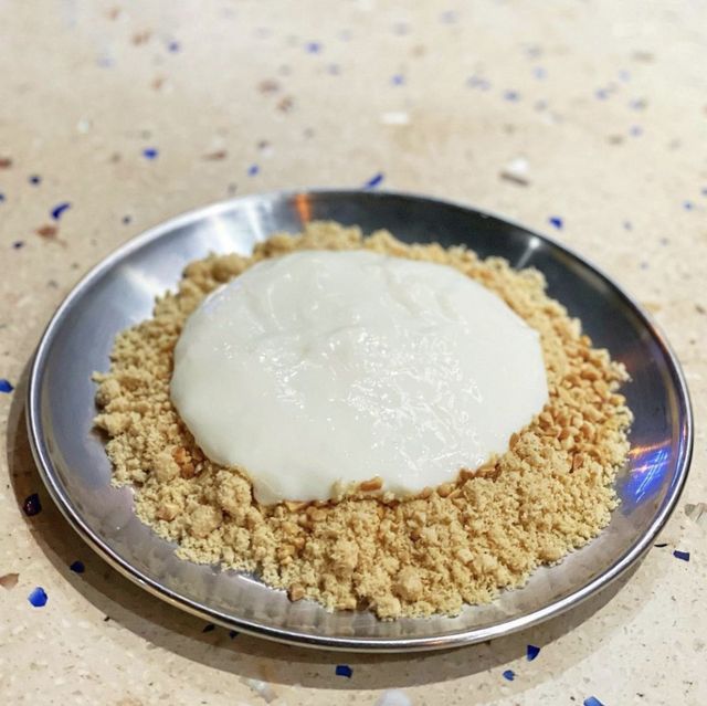 元朗新開名店 食淡水名物牛奶麻糬