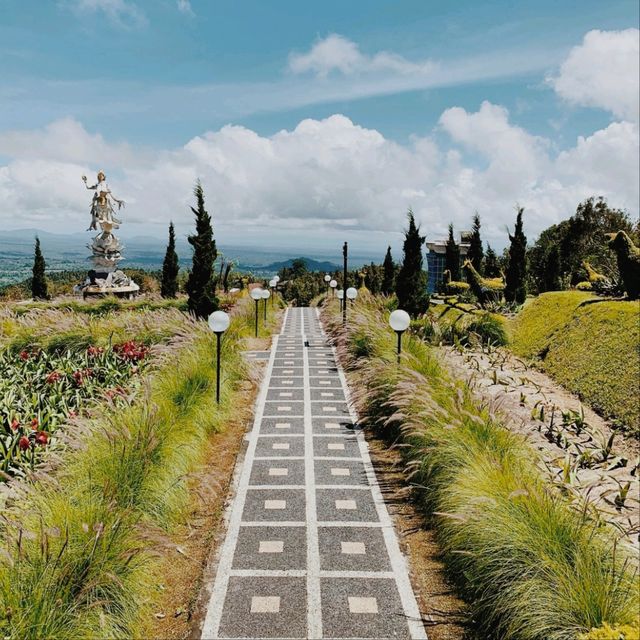 The Blooms Garden, Bali