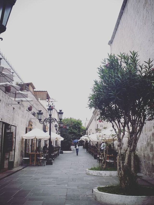 充滿民族色彩的白色城市～阿雷基帕