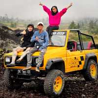 Sunrise Black Lava Jeep Tour