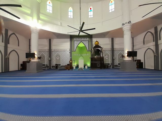 Melaka Straits Mosque ✨