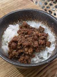 湊湊火鍋｜🌶️任食台式麻辣鴨血豆腐
