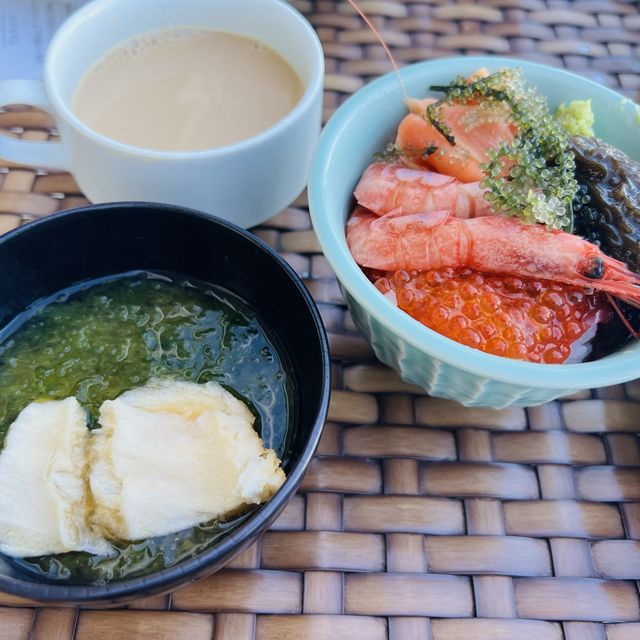 沖縄1番美味しい朝食です