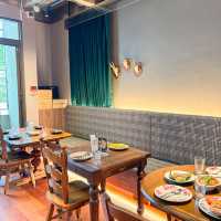 อี_กา สาขาสาทร 12 อาหารอร่อย ร้านสวยมาก
