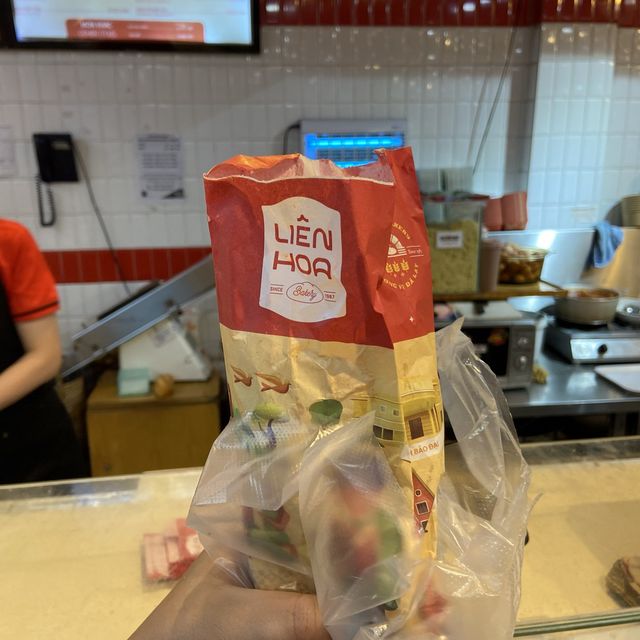 달랏 야시장 근처 리엔호아 베이커리 / 반미 맛집  🥖 