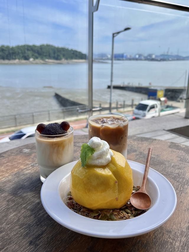 디저트가 너무 귀여운 영종도 오션뷰 카페, 바다앞농장🧑🏻‍🌾